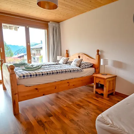 Souvenir Chalet
